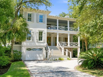 1412 Poe Ave
