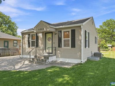 5044 Fremont St