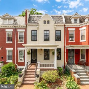 1360 Spring Rd NW