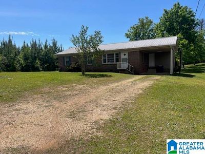 Property at 129 Woodland Dr, Talladega, AL