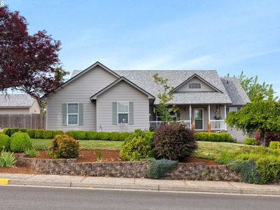 532 NW Gavin Dr