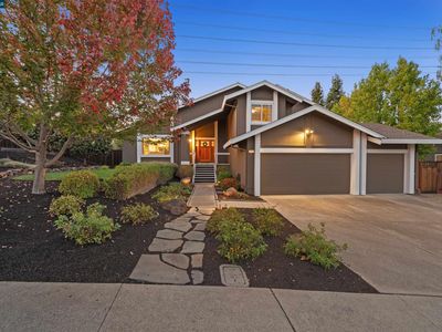1409 Stonehedge Dr
