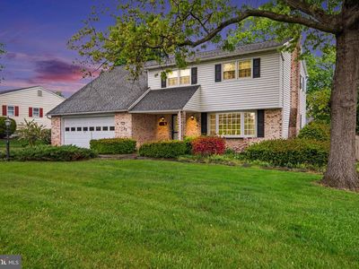 Property at 31 Moongale Dr, Carlisle, PA