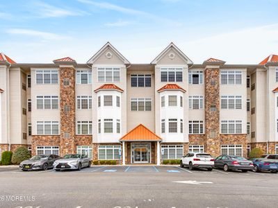 102 E Elizabeth Avenue #303