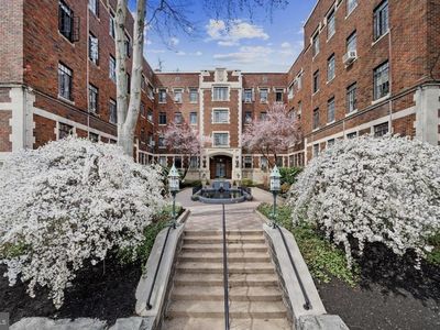 1305 N Broom St APT 2