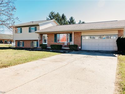 Property at 700 Denshire Dr NW, Canal Fulton, OH
