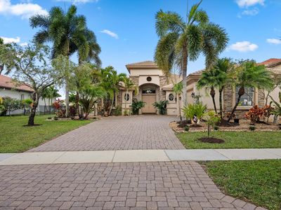 784 Montclaire Court