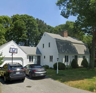 20 Deerfield Rd