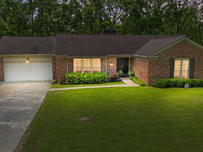 20 Edgewood Dr