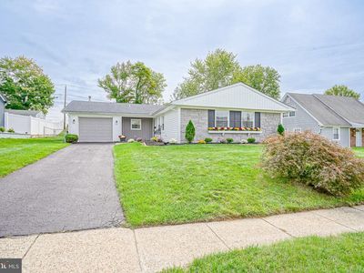 139 Edge Ln