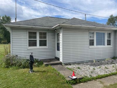 Property at 2671 E Maple Rd, Clare, MI