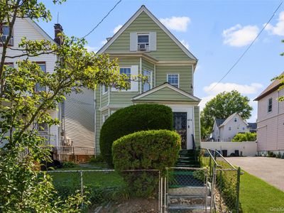 Property at 464 S 2nd Avenue, Mount Vernon, NY