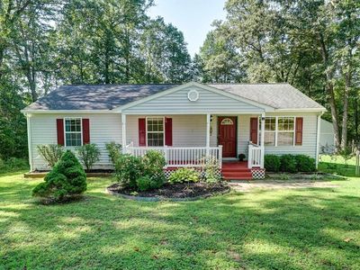 688 Carnation Rd