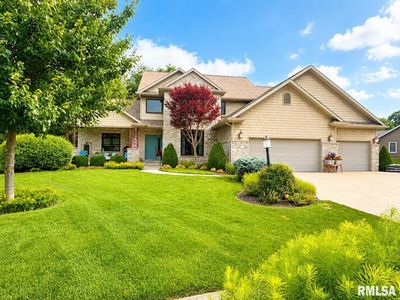 Property at 124 Cherokee Dr, Groveland, IL