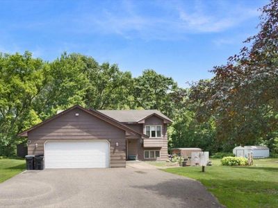 Property at 22071 Juniper St NW, Oak Grove, MN