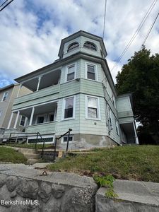 5 Richmond St