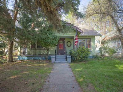 37 E 33rd Ave #30X36