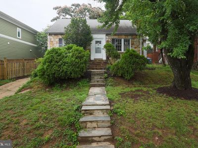4827 16th Rd N