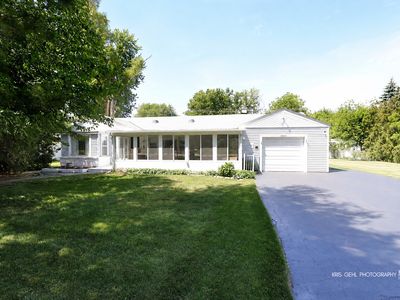 21452 W Sarah Dr