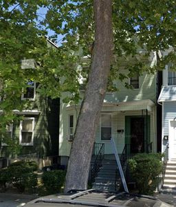 96 Clerk St