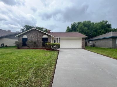 11826 Grapewood Dr