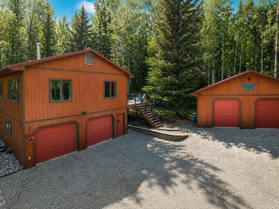 681 Yak Rd
