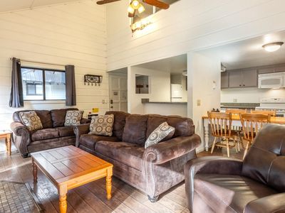 2289 Sierra Nevada Rd #C8