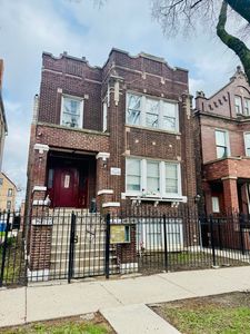 2521 S Saint Louis Ave
