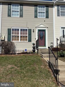 3910 Squire Tuck Way