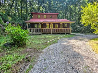 Property at 65 Mount Pleasant Dr, Ellijay, GA