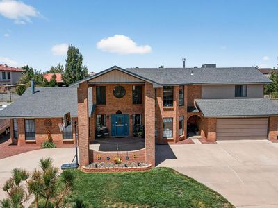 1407 Valley View Dr SW