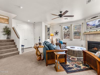 2240 W Mission Timber Cir
