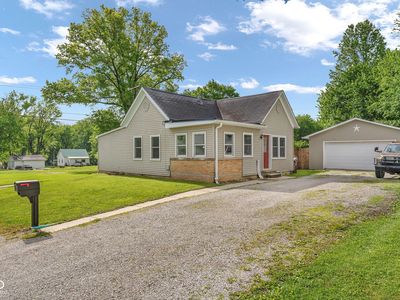 422 W Center St