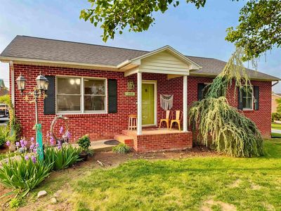 Property at 222 1st St, Broadway, VA
