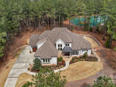 4009 Beechwood Spring Ln