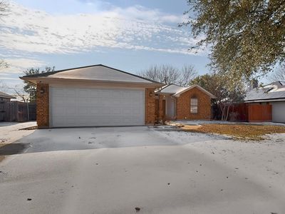 Property at 1716 Hastings Dr, Mansfield, TX