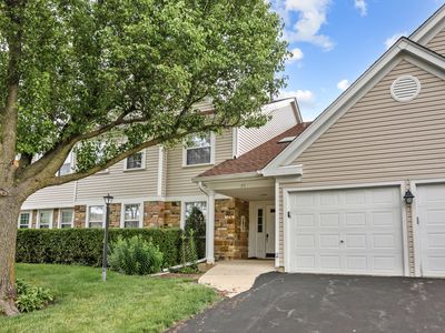 75 Larch Ct #D-z2