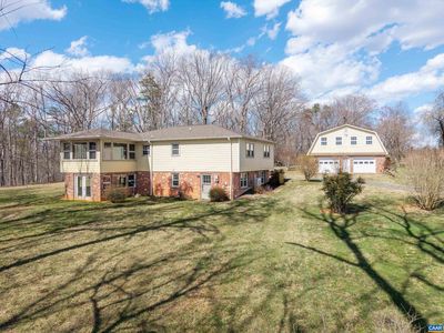 2296 Thomas Jefferson Pkwy