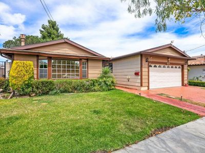 4674 Mount Laudo Dr