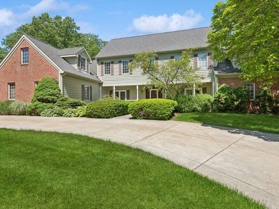 4202 Brentwood Dr