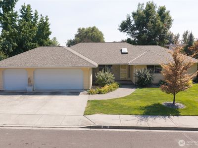 860 Fern Court