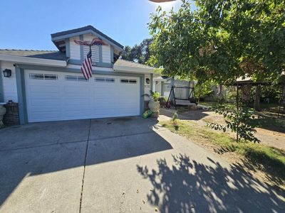 930 Bell Ave