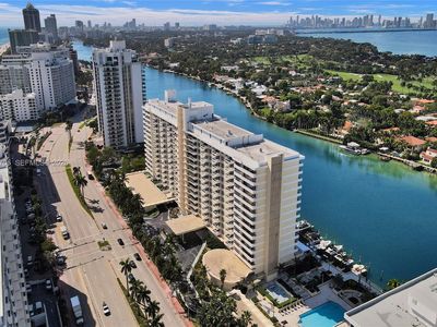 5600 Collins Ave APT 5C