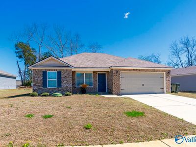 Property at 110 Olde Hearth Rd, New Market, AL