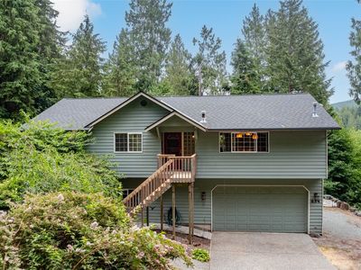 654 Crest Lane