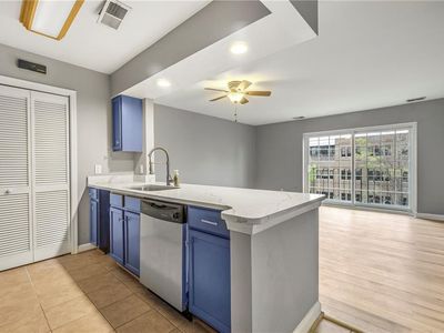 111 High St APT 408