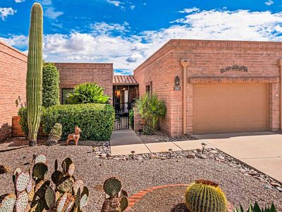 1381 W Camino Del Pato