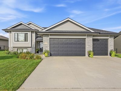1394 Callahan Dr