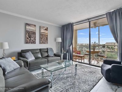 2871 Somerset Dr UNIT 414