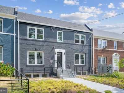 1372 Bryant St NE APT 4